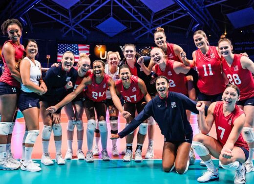 Seleção Feminina de Voleibol dos EUA: Uma Jornada rumo ao Domínio de Paris 2024