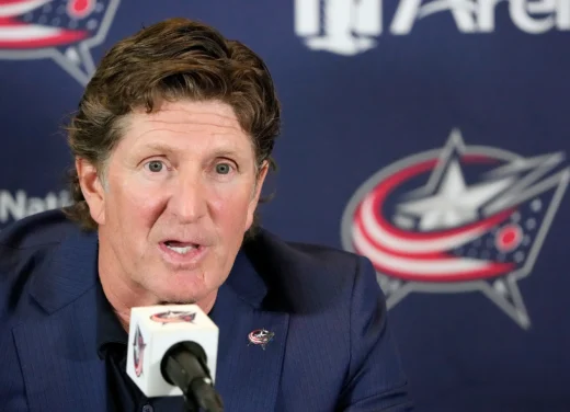 A partida rápida de Mike Babcock: um mergulho profundo nas controvérsias sobre privacidade e no carrossel de treinamento na Columbus Blue Jackets