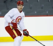 An Era of Continuity: Mikael Backlund Secures Extension and Captaincy with the Flames