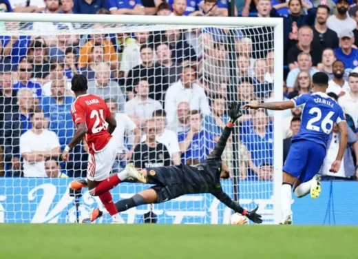 Chelsea’s Tactical Missteps Lead to Nottingham Forest’s Victory at Stamford Bridge