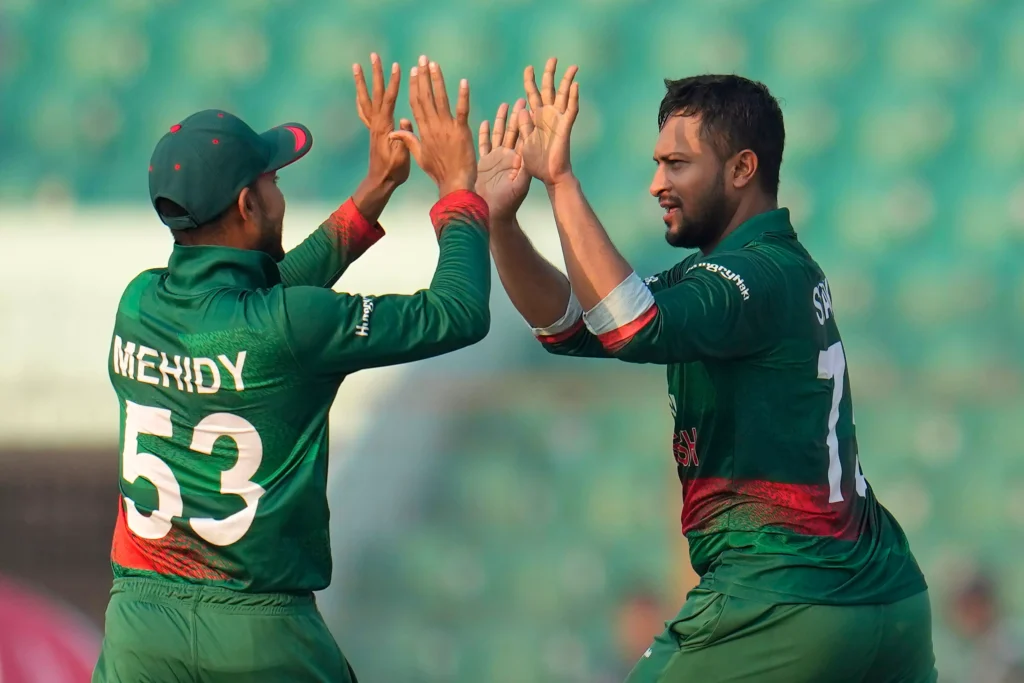 Shakib Al Hasan spielt die Hauptrolle, während England die Serie in Bangladesch mit einer Niederlage beendet