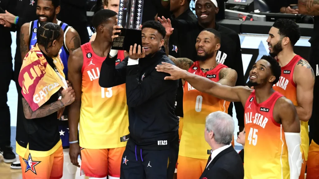 НБА возвращается к формату Восток против Востока Запад на матч всех звезд
