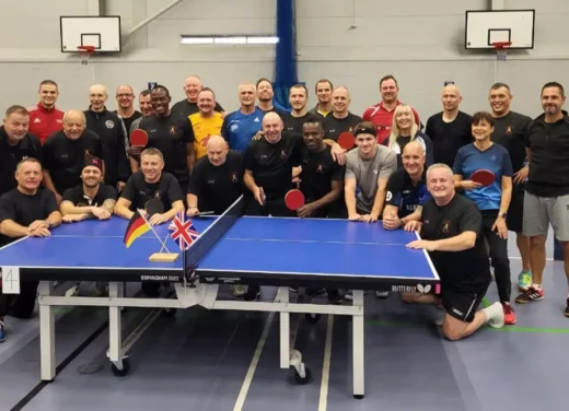 Deutsche Spieler entfachen den Wettbewerb bei Sportveranstaltung der britischen Feuerwehr