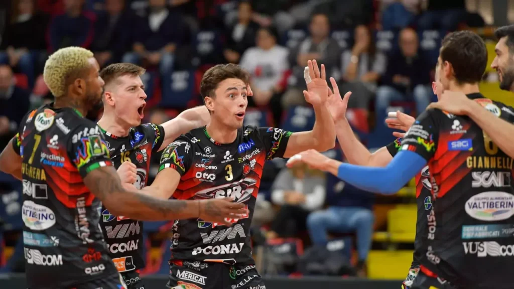 Semeniuk and Flavio help lift Sir to top of SuperLega table