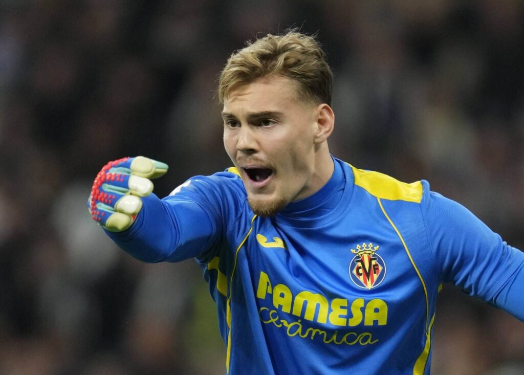 Philip Jorgensen from Villarreal-2