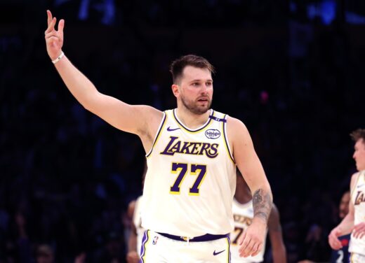 Lakers Perpanjang Rekor Kemenangan Menjadi Tujuh