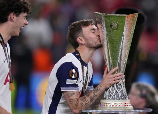 Spurs Celebrate Europa League Win Amid UEFA’s Medal Mishap