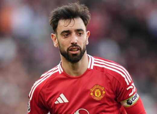 Fernandes calls for more signings at Manchester United