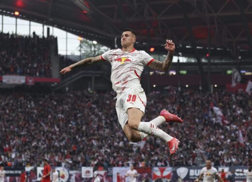 How Manchester United Can Afford to Spend Big on Benjamin Sesko and Explore More Signings