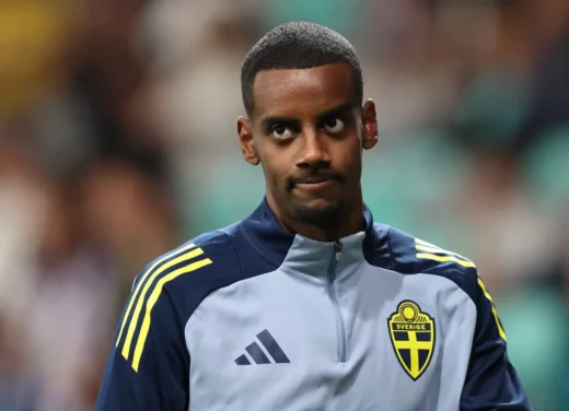 Alexander Isak plays first minutes of season following Liverpool transfer saga