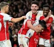 Can Man City or Liverpool still catch Arsenal