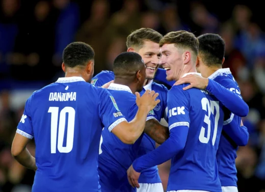 Everton’s Dismissal Matches Premier League Milestone in Discipline