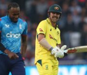 Australia end day two on top against England
