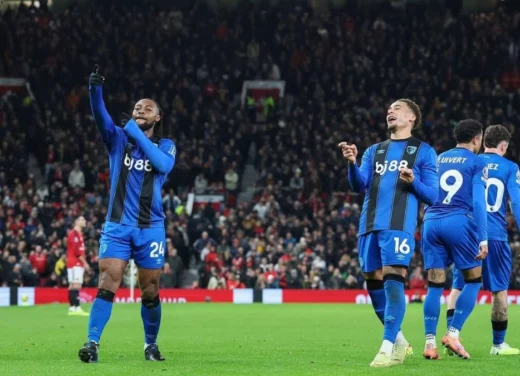 Eight-Goal Thriller at Old Trafford Ends in Dramatic Draw