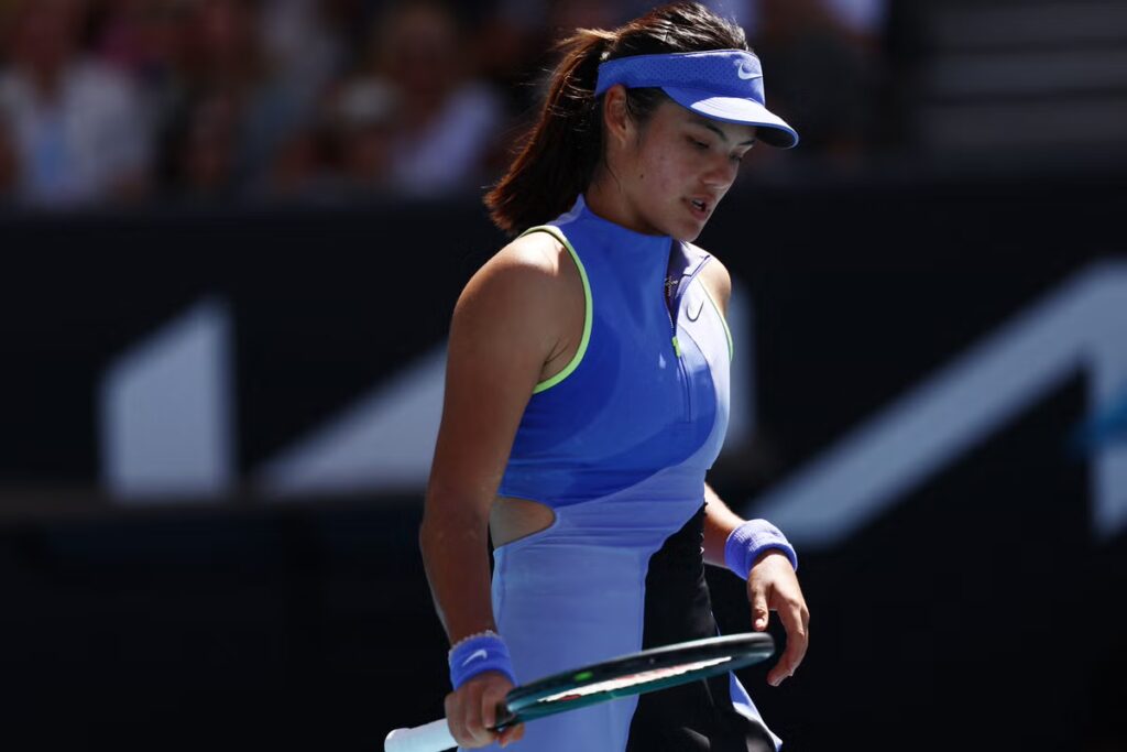 Raducanu’s Forehand Woes Lead to Second-Round Defeat in Melbourne