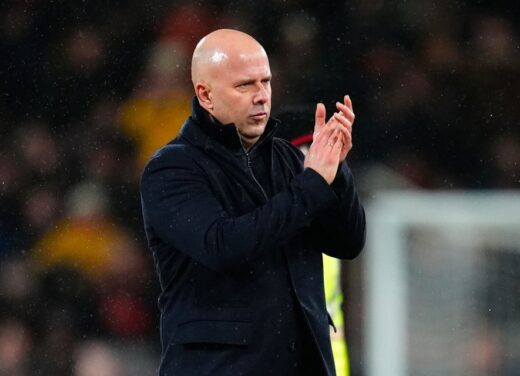 Carragher Delivers Blunt Assessment on Slot’s Liverpool Future