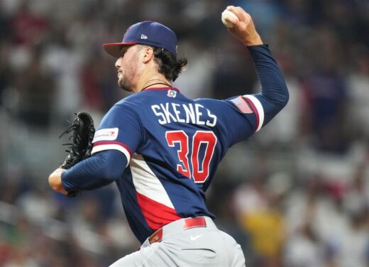 USA edge Dominican Republic to reach World Baseball Classic final