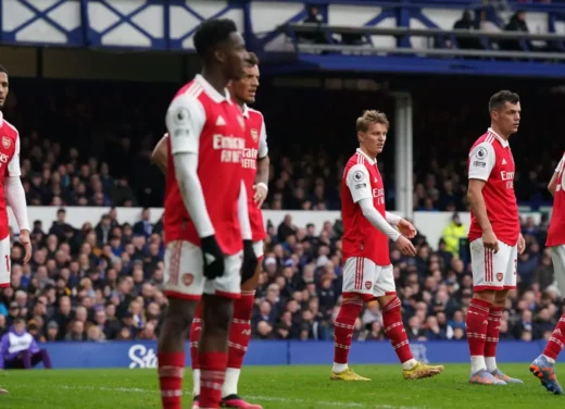 Merson says Arsenal can still win the league but doubts them elsewhere