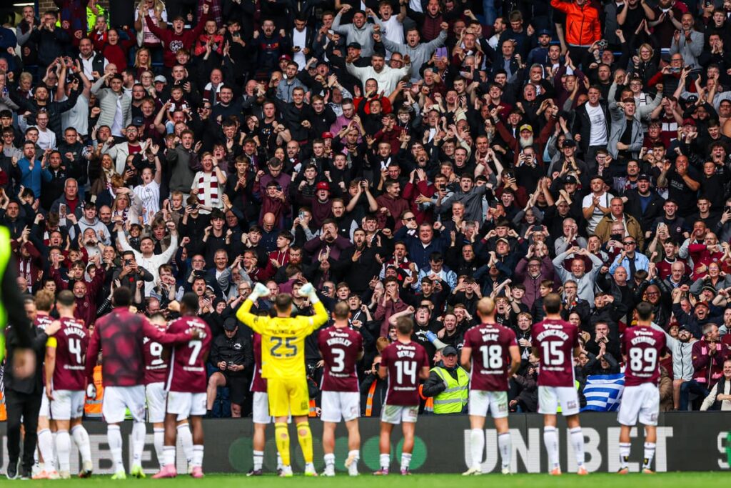 Hearts supporters hail McInnes after major Rangers comeback