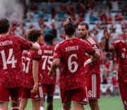 Liverpool come from behind to give Iraola a winning debut against Sunderland