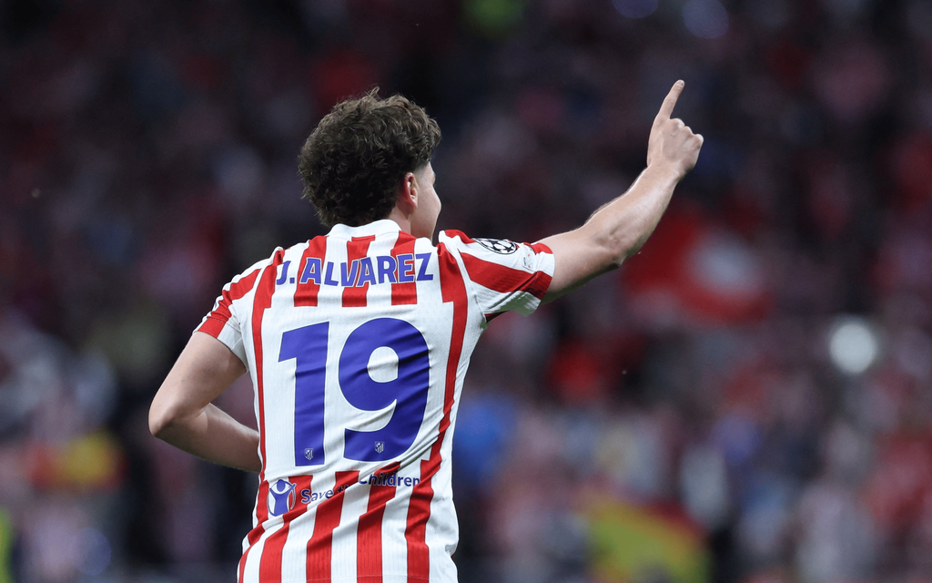Julian Alvarez warms to Arsenal move after contact with Arteta